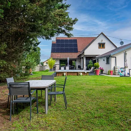 Jolie Villa, 300 M2, Grand Jardin Βίλα *