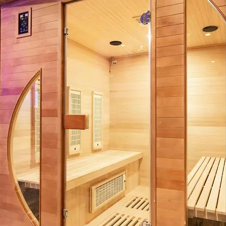 Jolie Villa, 300 M2, Grand Jardin Βίλα *